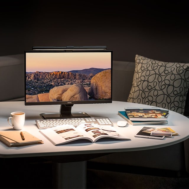 BenQ ScreenBar e-Reading LED lamp BenQ ScreenBar e-Reading LED lamp