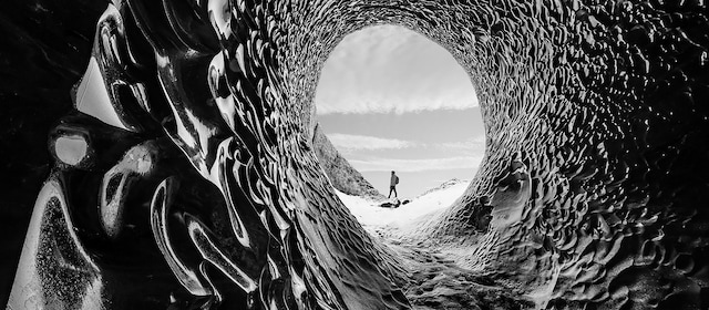 LG OLED C2 4K Smart TV LG OLED C2 4K Smart TV