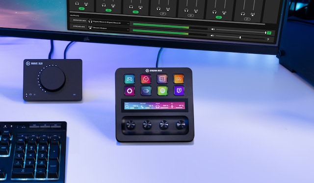 Elgato Stream Deck + Elgato Stream Deck +